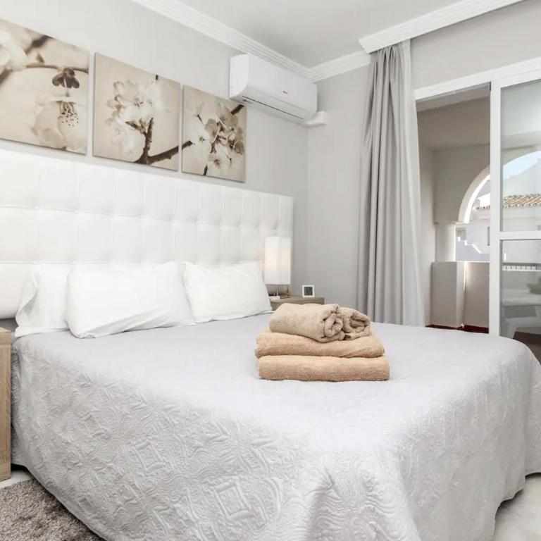 Private 2 Bedroom Flat in VIME La Reserva de Marbella - Apartamento de 2 dormitorios - 11