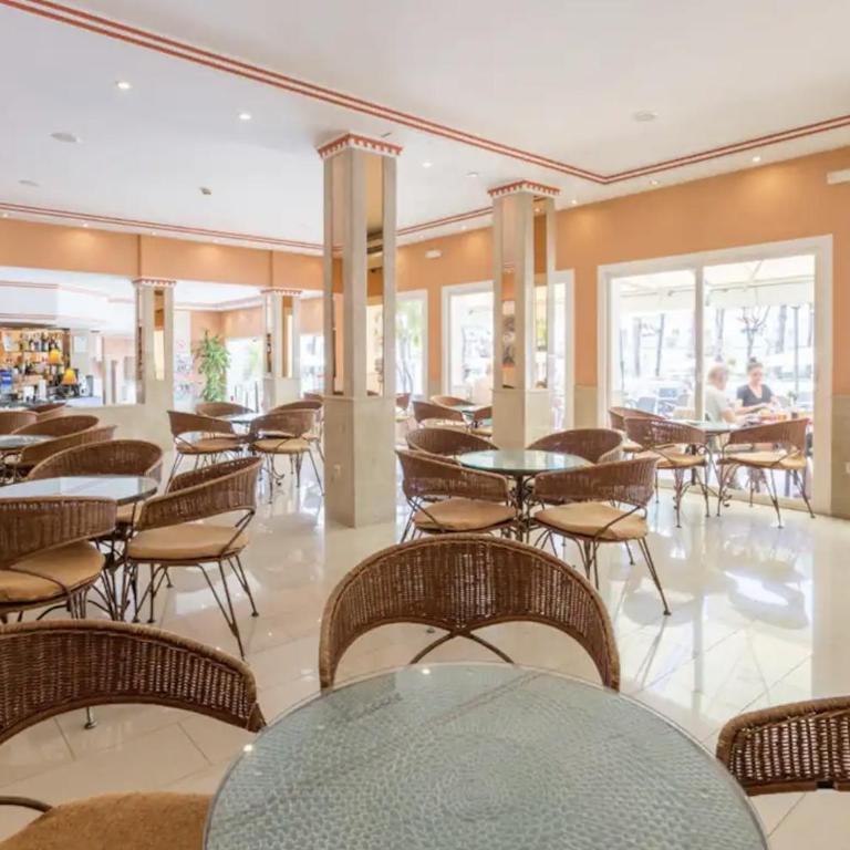 Private 2 Bedroom Flat in VIME La Reserva de Marbella - Apartamento de 2 dormitorios - 17