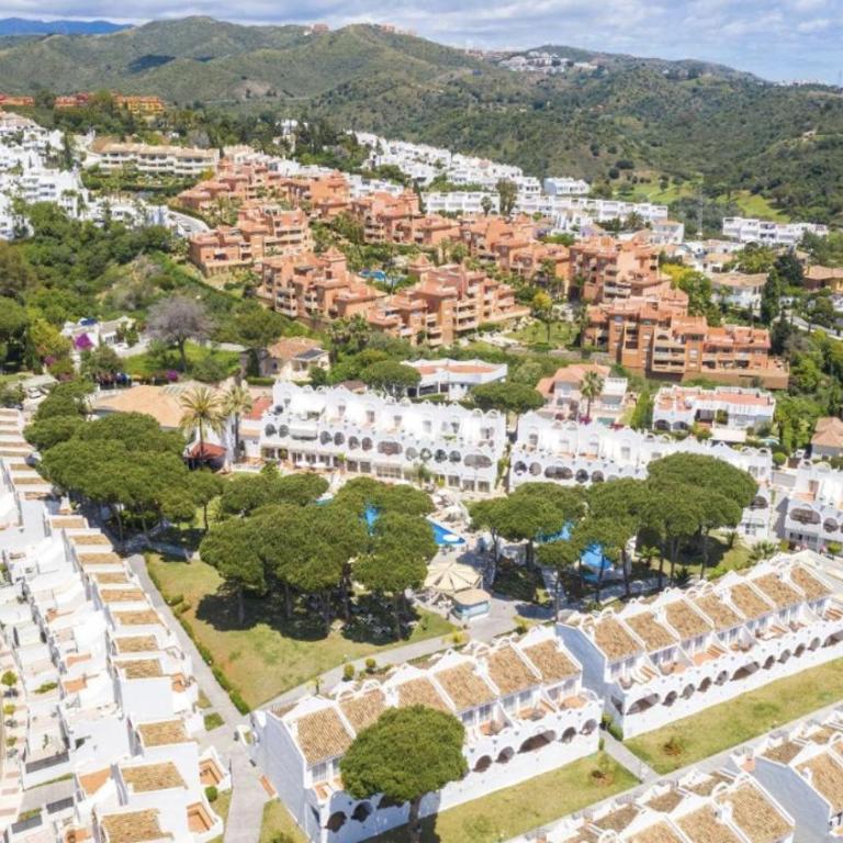 Private 2 Bedroom Flat in VIME La Reserva de Marbella - Apartamento de 2 dormitorios - 57