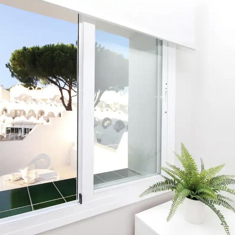 Private 2 Bedroom Flat in VIME La Reserva de Marbella - Apartamento de 2 dormitorios - 58