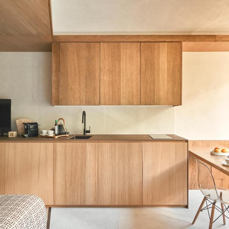 Apartamentos Juan Bravo - Suite with City View - 4