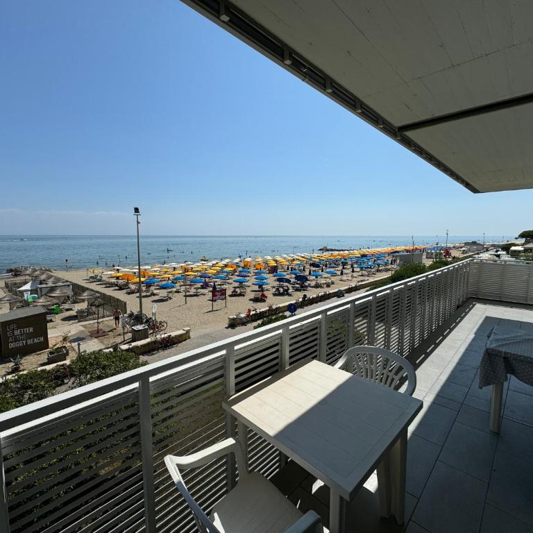 Residenza Mare - Appartamento con 3 Camere da Letto e Vista Mare - 1