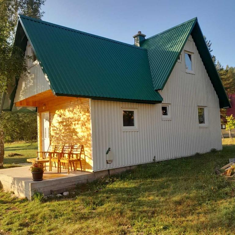 Holiday Home Krejović - Three-Bedroom House - 2