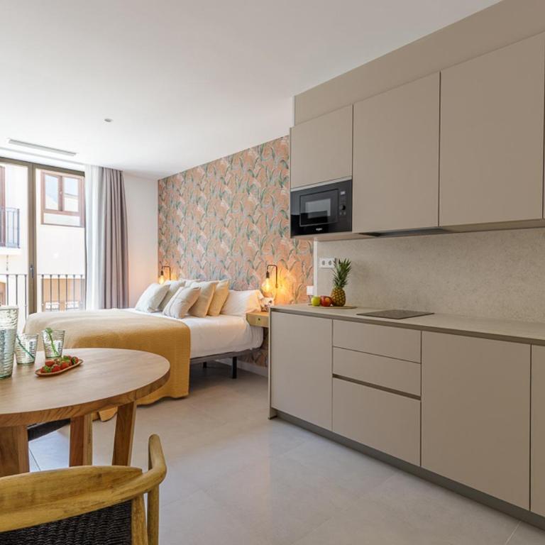 Cervantes Suites - Apartamento con balcón - 17