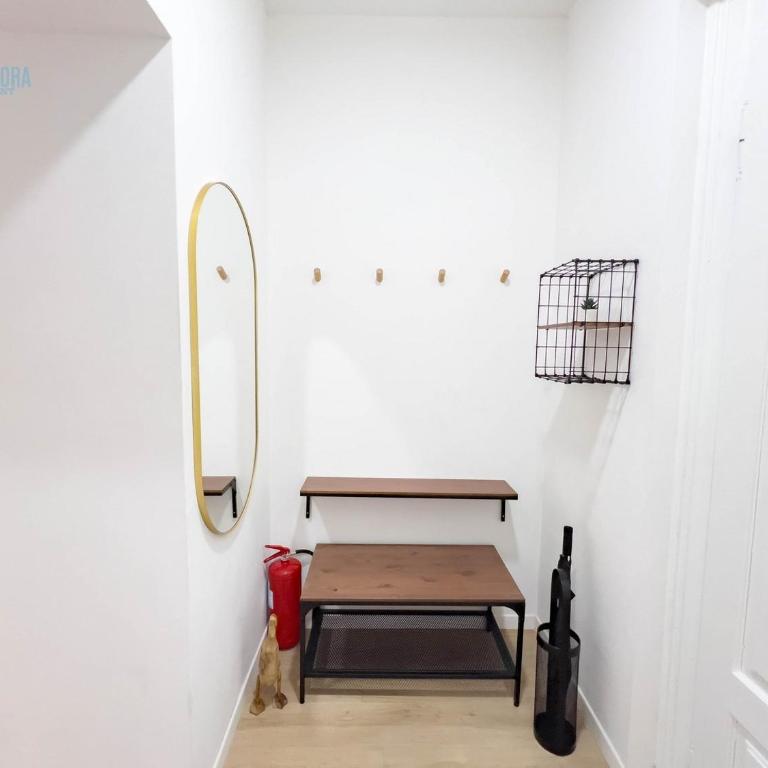 Imbriani 4C Tirabora Short Rent - Appartamento con 1 Camera da Letto - 2