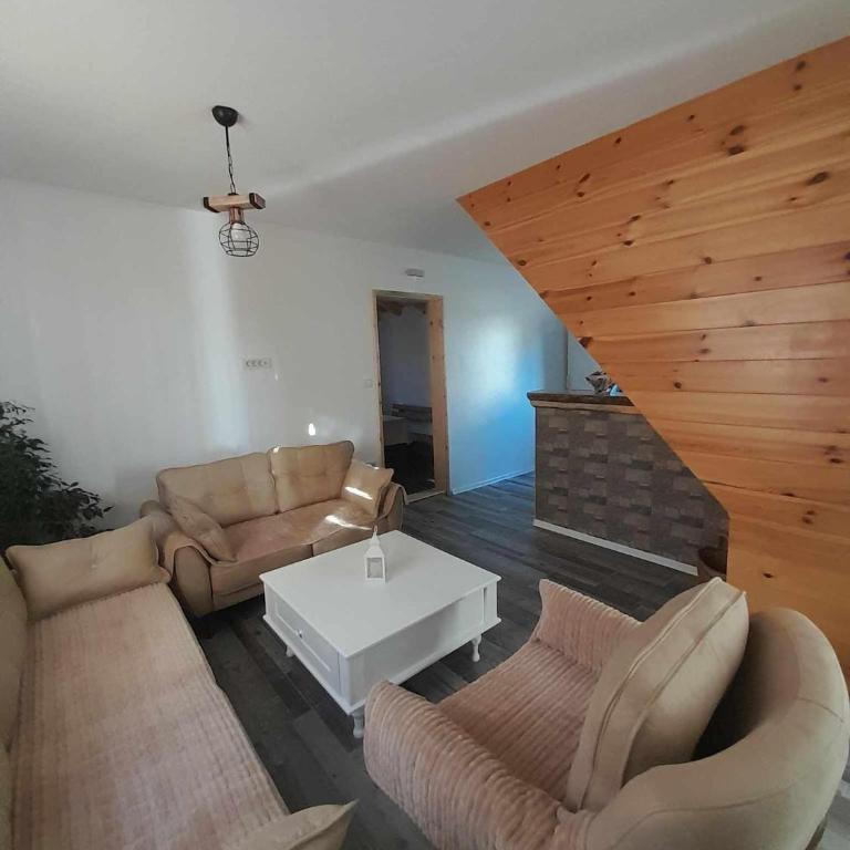 Holiday Home Krejović - Three-Bedroom House - 14