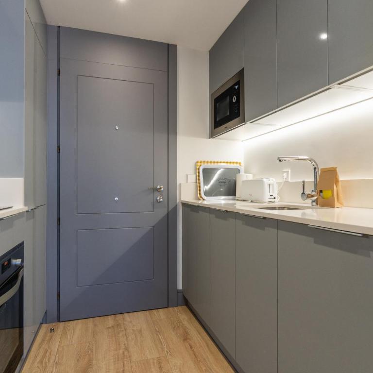 Modern and Bright-2Bedrooms 1Bathroom-Colón - Two-Bedroom Apartment - 41