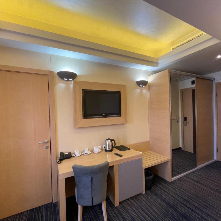 Spa Hotel Terme - Deluxe Twin Room - 4
