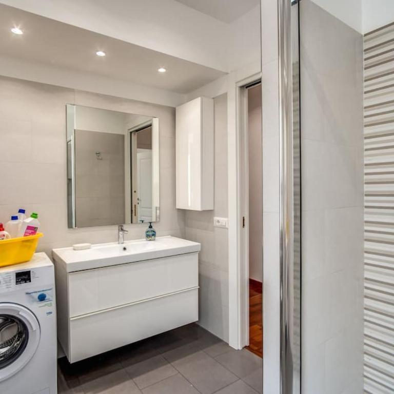 Homely - spacious Apt in gianicolo district - Appartamento Standard con 2 Camere da Letto - 33