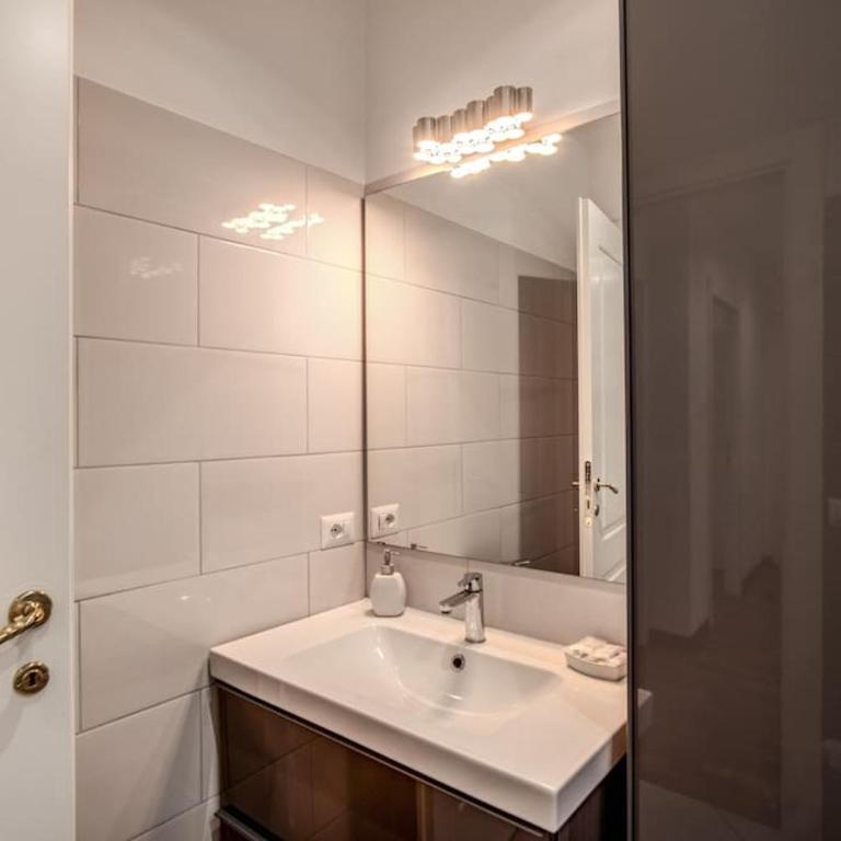 Homely - spacious Apt in gianicolo district - Appartamento Standard con 2 Camere da Letto - 38