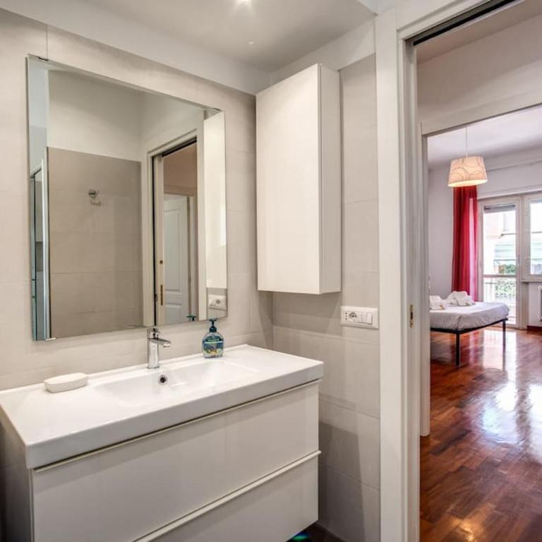 Homely - spacious Apt in gianicolo district - Appartamento Standard con 2 Camere da Letto - 36