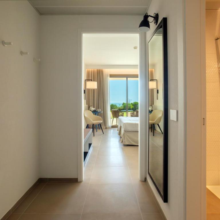 Mangia's Torre Del Barone Resort & SPA - Camera Tripla Superior - 4