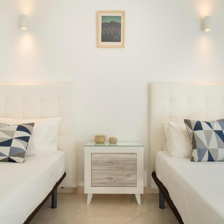 Splendor, piscina, junto a la playa, terraza privada con vistas al mar y preciosos atardecer - Two-Bedroom Apartment - 14