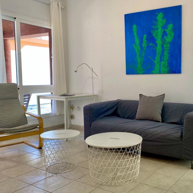 Castillo Beach 5 - Two-Bedroom House - 3