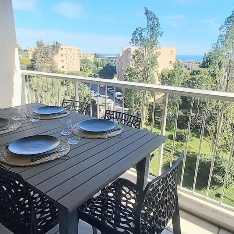 Terrasses de la Corniche, 2p 65m2 spacieux, terrasses mer & montagne, piscine et parking privé - Appartamento con 1 Camera da Letto - 5