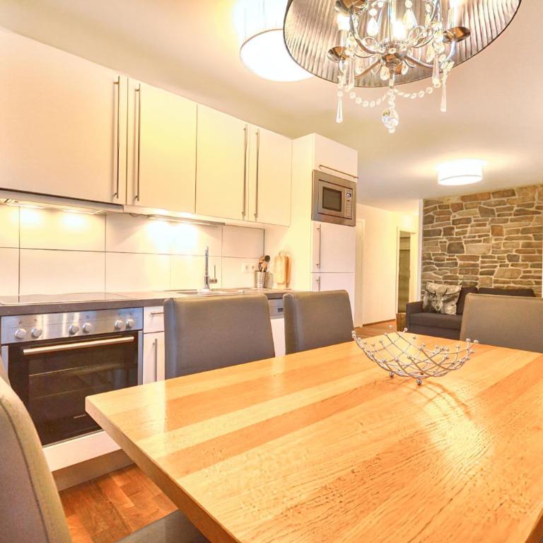 Residence Alpin - by Alpen Apartments - Apartment mit Terrasse - 3