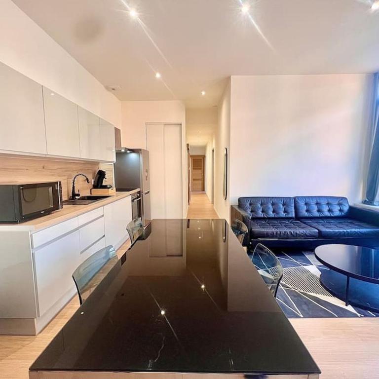 Élégant T3 centre-ville - Appartement 2 Chambres - 11