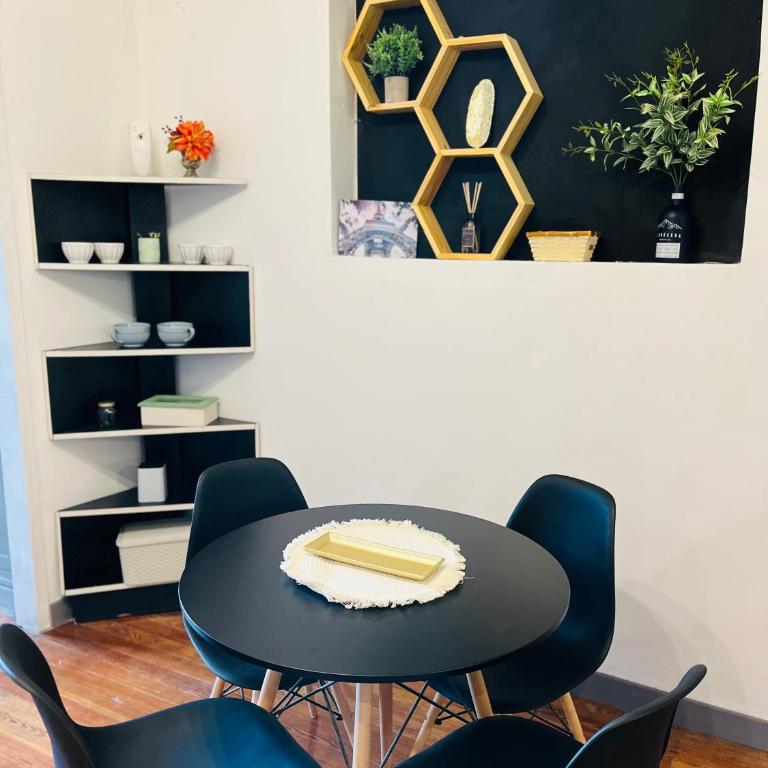 Luminoso y amplio monoambiente en microcentro - Apartamento de 1 dormitorio - 10