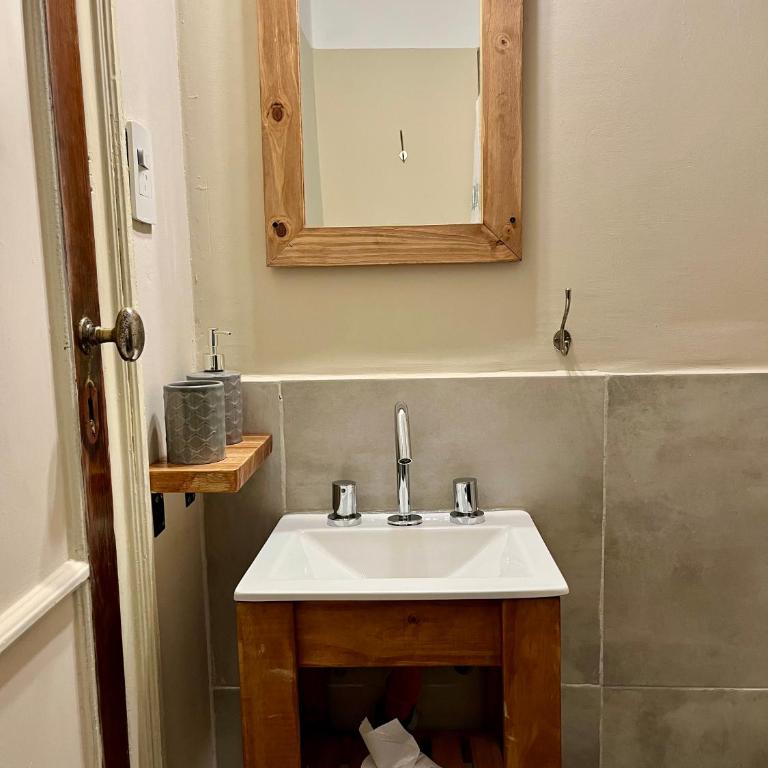 Luminoso y amplio monoambiente en microcentro - Apartamento de 1 dormitorio - 6