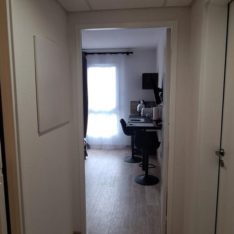 Charmant studio le prestige - Apartamento de 1 dormitorio - 2