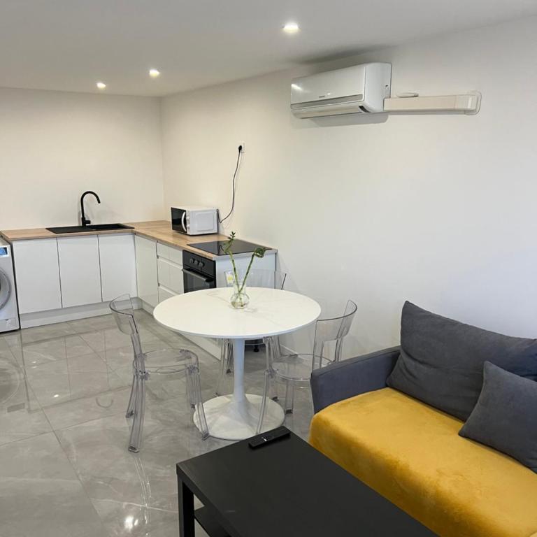Type 2 moderne neuf - Apartamento de 1 dormitorio - 2