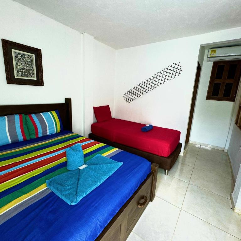 Hostal Nibuni Palomino - Habitación Triple Confort - 6