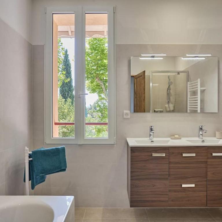 Le Bastidon, Aix en Pce proche centre, climatisé, 4 chambres - Villa - 42
