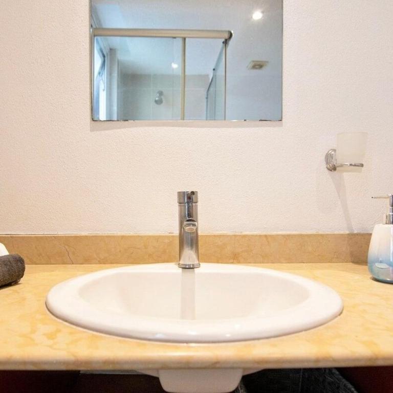 Formidable appartment 3bed/2bath - Apartamento de 3 dormitorios - 40
