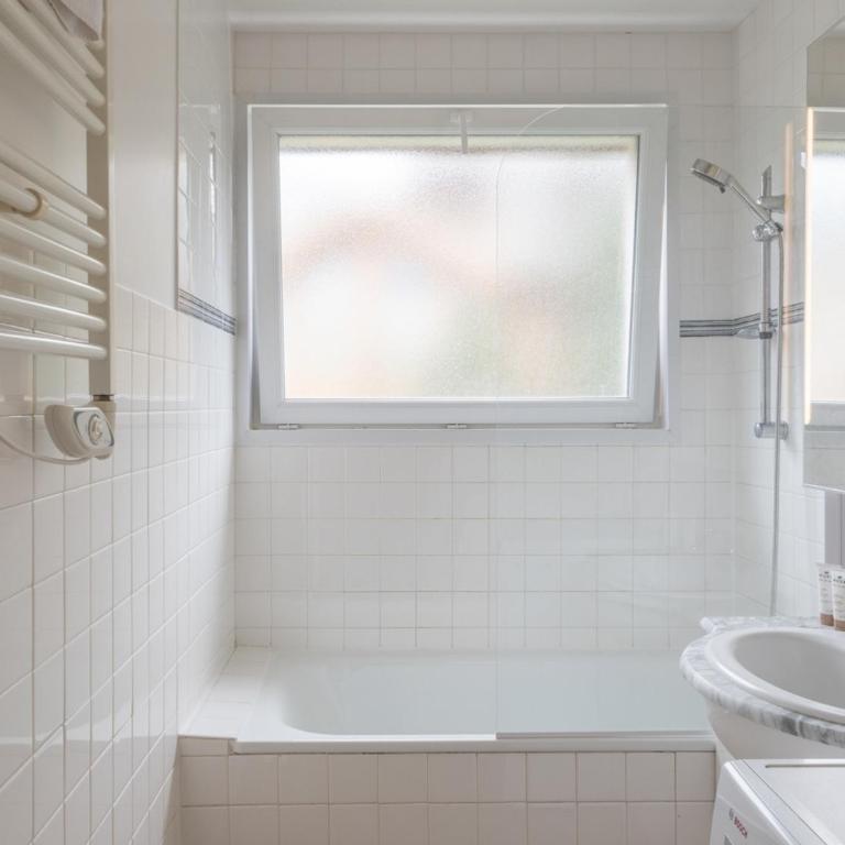 Appartement familial au cœur de l'Alpe d'Huez avec WiFi inclus - Apartamento de 2 dormitorios - 11