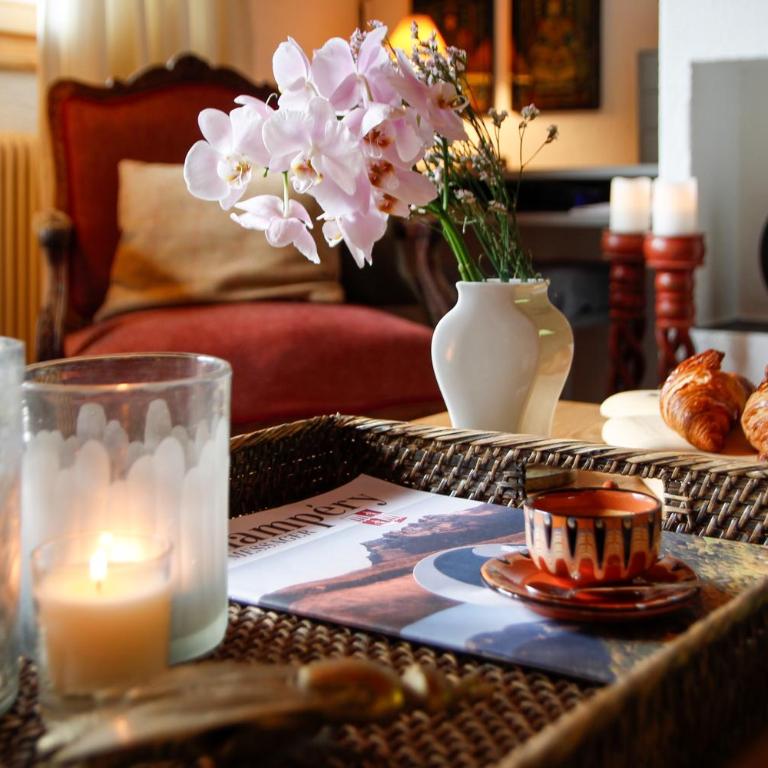 Soulful escape with fireplace and mountain views - Appartement avec Balcon - 9
