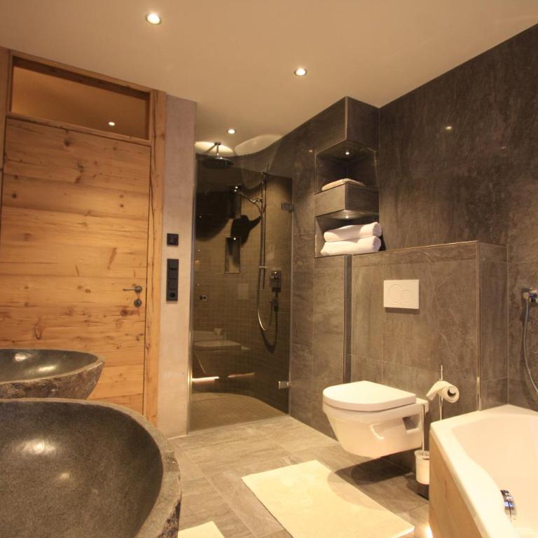 Dorfplatzl - Deluxe Apartment mit 2 Schlafzimmern - Nebengebäude - 24