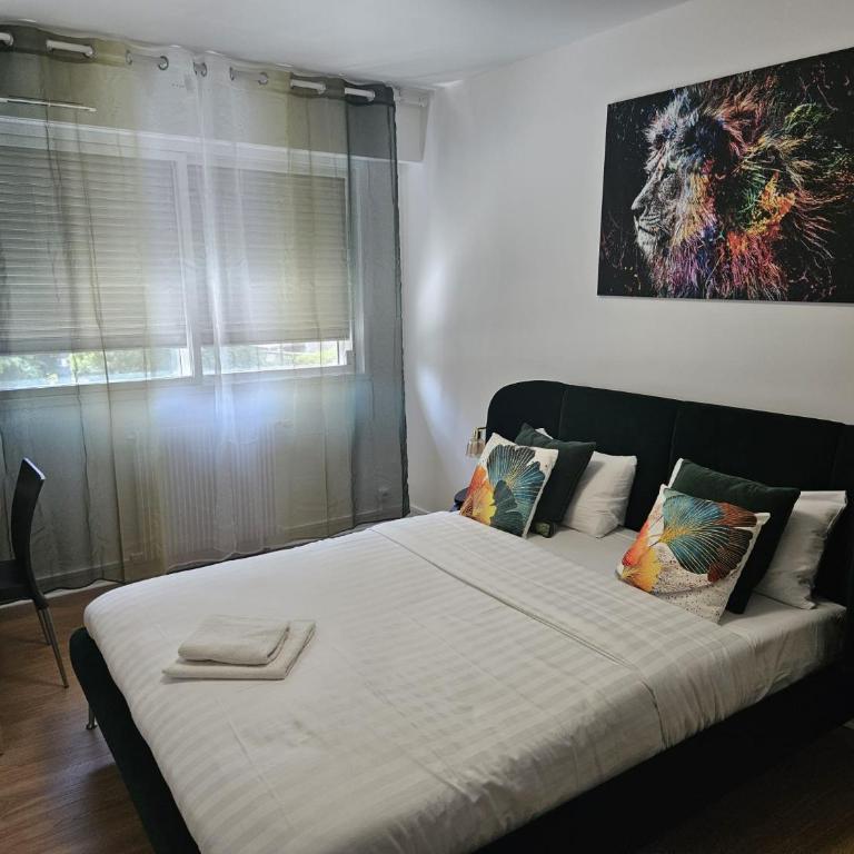 Le Tolstoï chic - Two-Bedroom Apartment - 8
