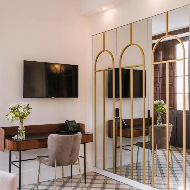 MASANET Emblematic Hotels by Airnest - Habitación Doble Estándar con vistas a la ciudad - 8
