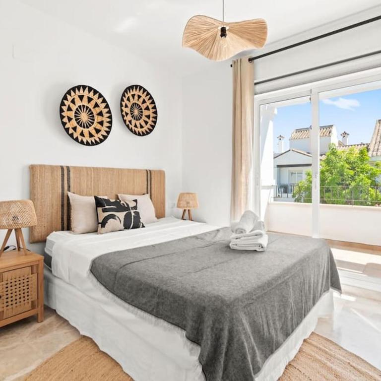 Fantastic 3 bedroom townhouse Los Naranjos RDR424 - Three-Bedroom Townhouse - 12