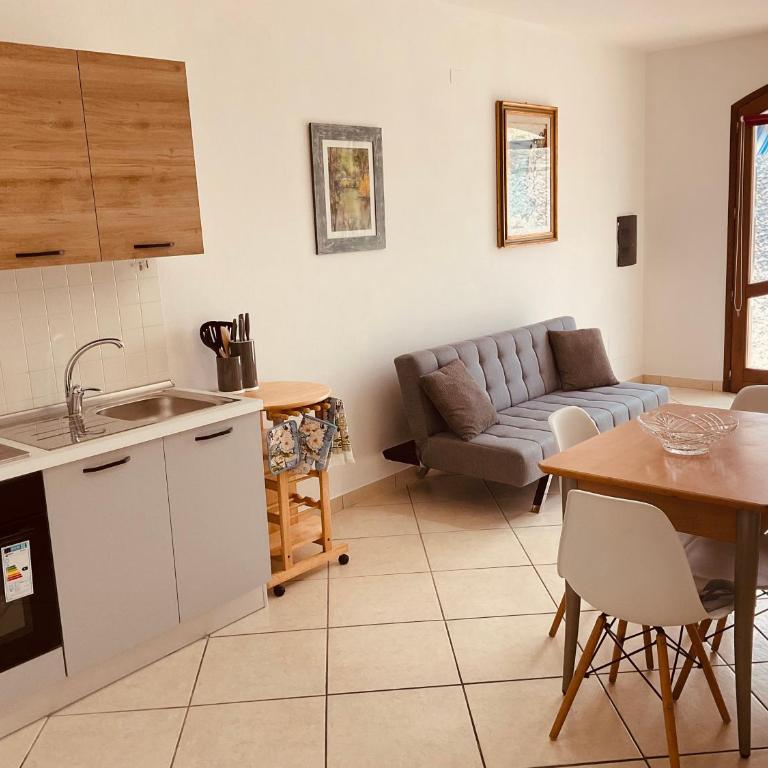 Pula Sweet House - Appartamento con 1 Camera da Letto e Terrazza - 1