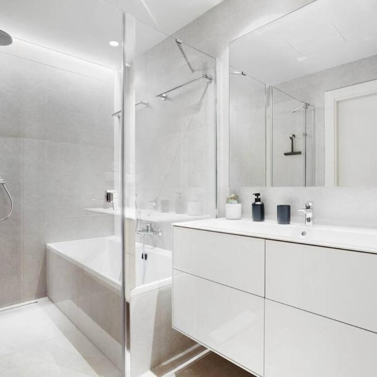 BRAND NEW Luxury 2Bd Velaya Beachfront RDR442 - Two-Bedroom Apartment with Sea View - 7