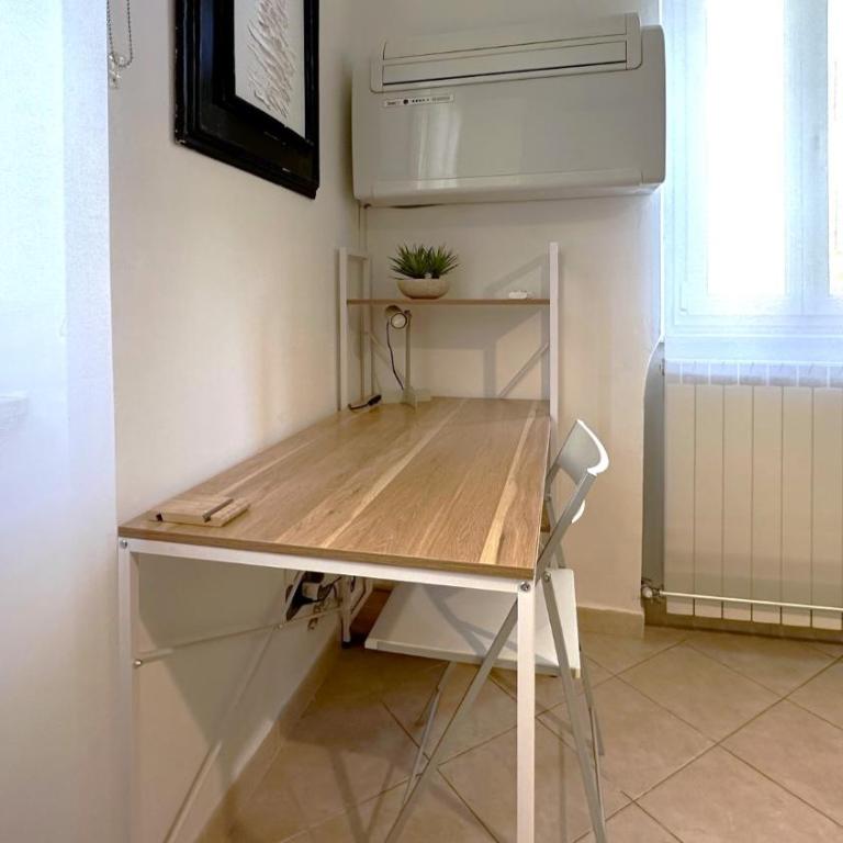 Centralissimo - Nuovo - Parcheggio Privato - Appartamento con 1 Camera da Letto - 20