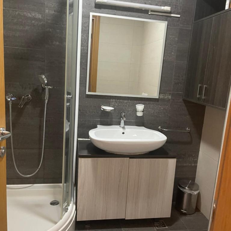 Lara apartman U248, Privatni apartman u sklopu hotela Vučko - Studio Apartment - 2