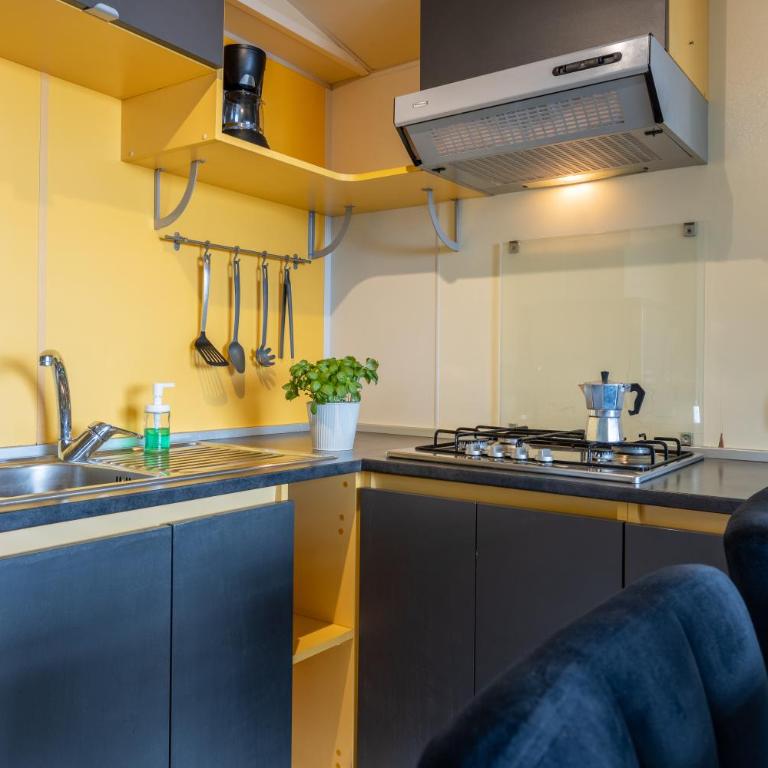 Villaggio Miramare - Apartment with Sea View - 7