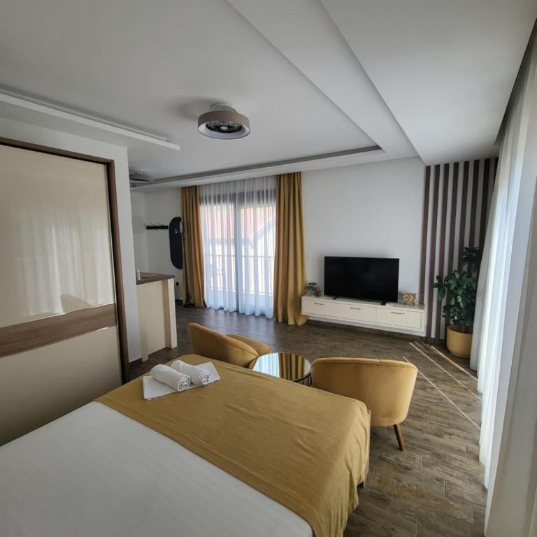 Marea DeLuxe Apartments - Studio with Terrace - 28