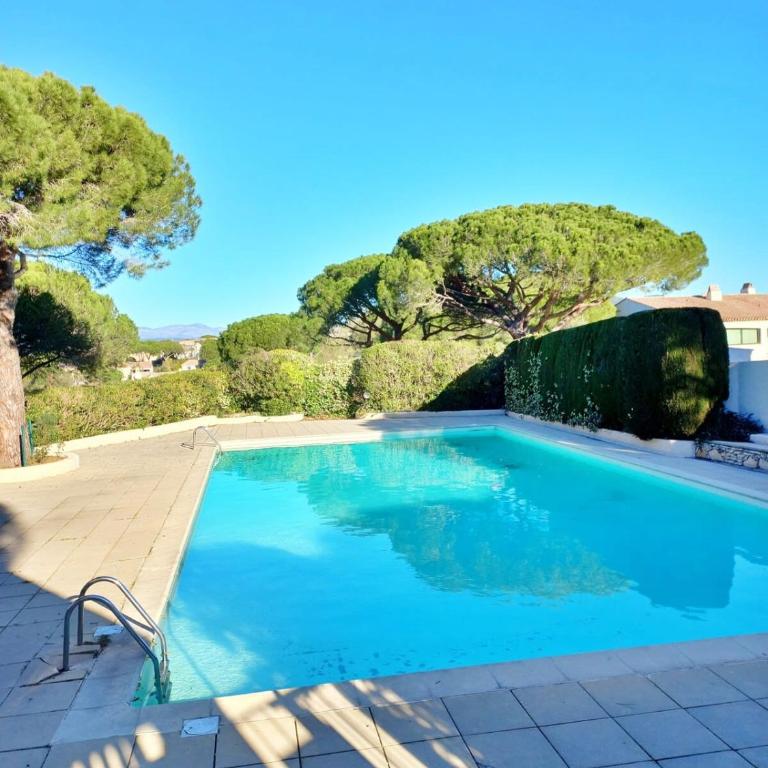 Family house - quiet - common pool - Fréjus - Vacation Home - 2