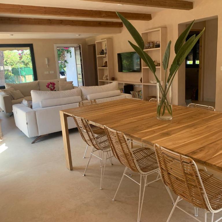 Villa Charro - Three-Bedroom House - 9