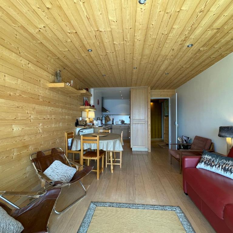 Homency Résidence Signal B16 - One-Bedroom Apartment with View - 11