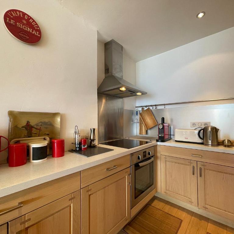 Homency Résidence Signal B16 - One-Bedroom Apartment with View - 3