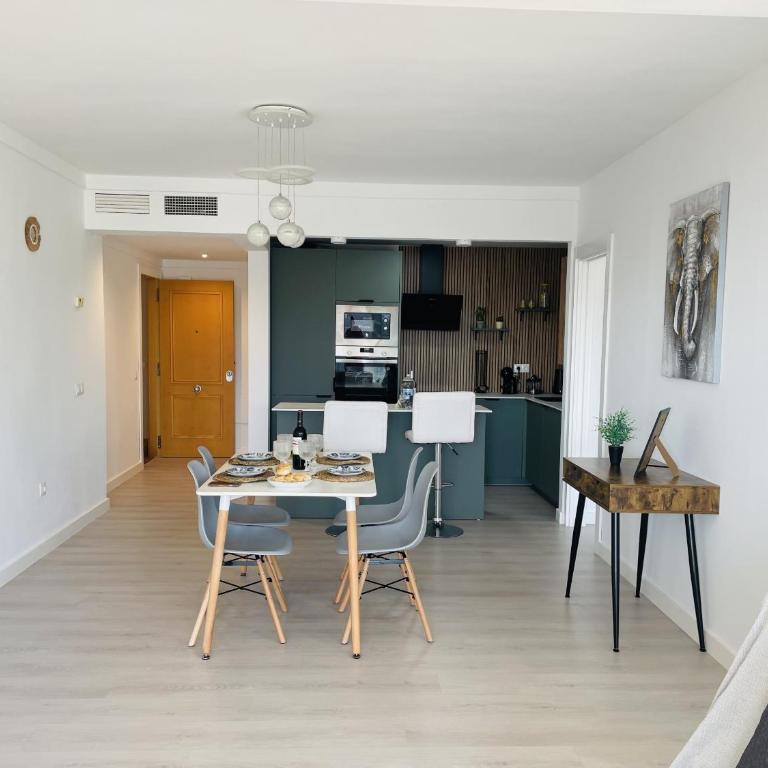 Apartamento Altos de Tamango con vistas y pisicina - Apartamento Deluxe - 14
