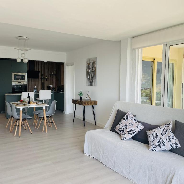 Apartamento Altos de Tamango con vistas y pisicina - Apartamento Deluxe - 43