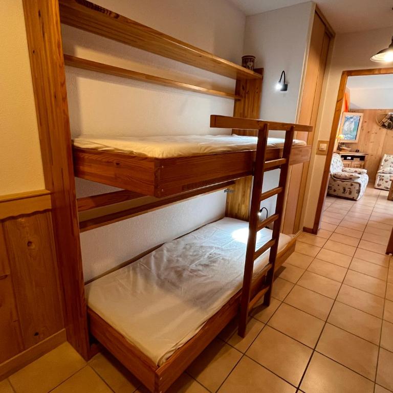 Charming apartment with exceptional view, 200 m from gondola, 1 bedroom max 6 persons - Appartement avec Vue et Balcon - 8