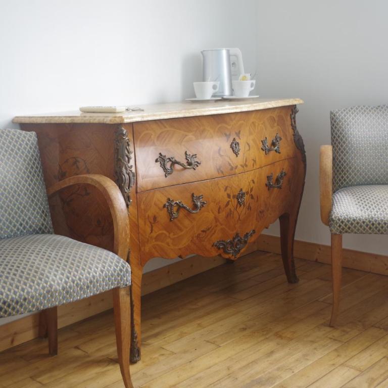 Hotel Richelieu - Chambre Double ou Lits Jumeaux - 9