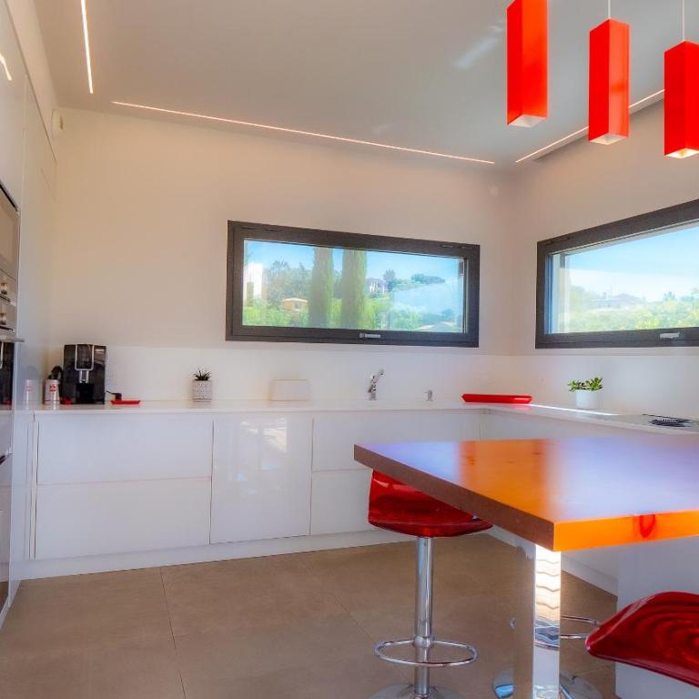 Villa contemporaine classée 5 étoiles avec piscine Antibes - Villa - 19