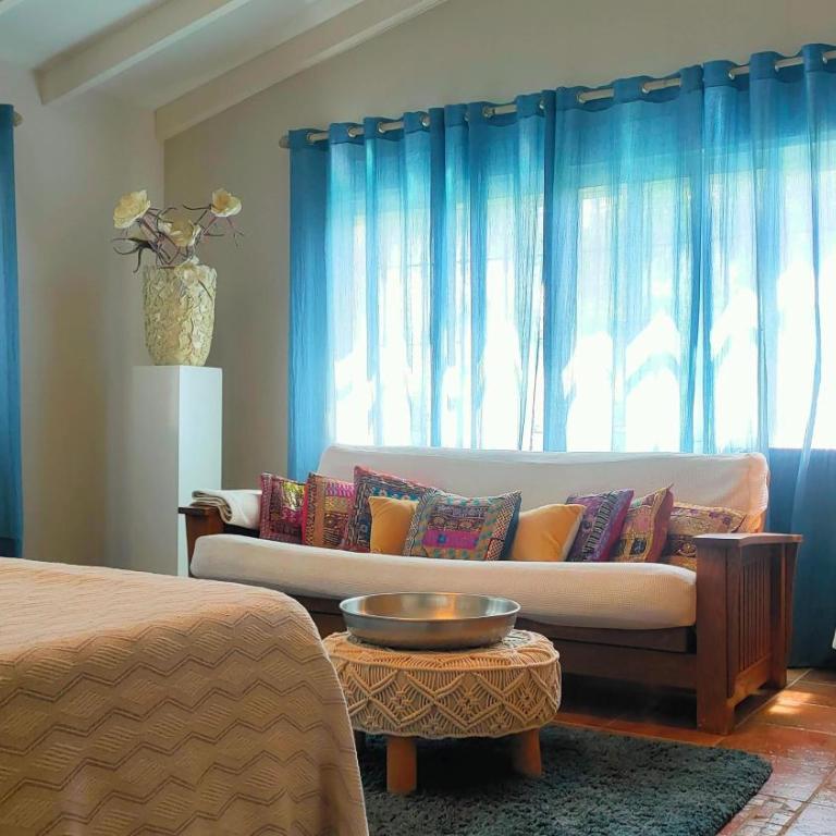 Finca La Vida Loca- For adult guests - Three-Bedroom Apartment - 13